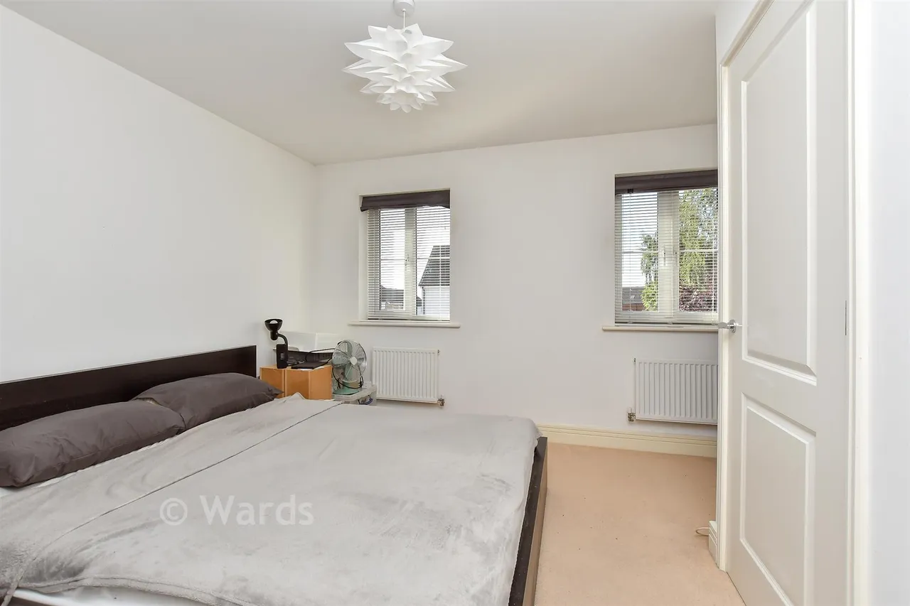 Baryntyne Crescent, Rochester, ME3, photo 5