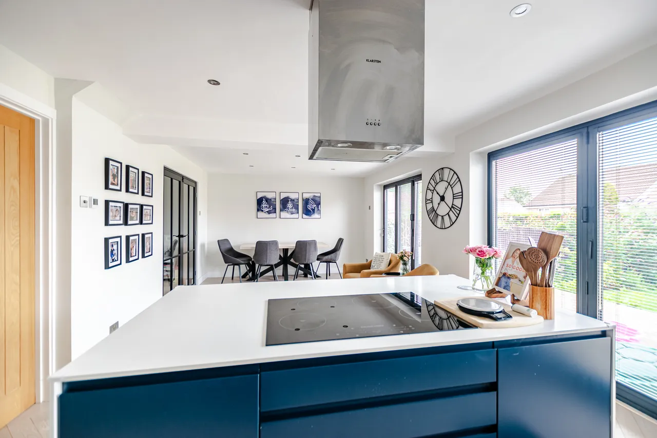 Hawthorne Gardens, Adel, LS16, photo 10