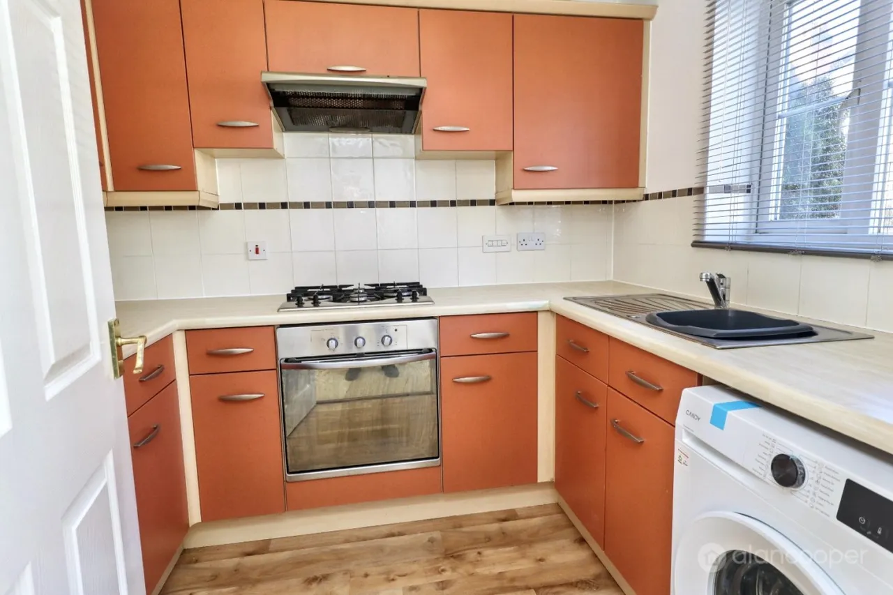 Bulkington Road, Bedworth, CV12, photo 5