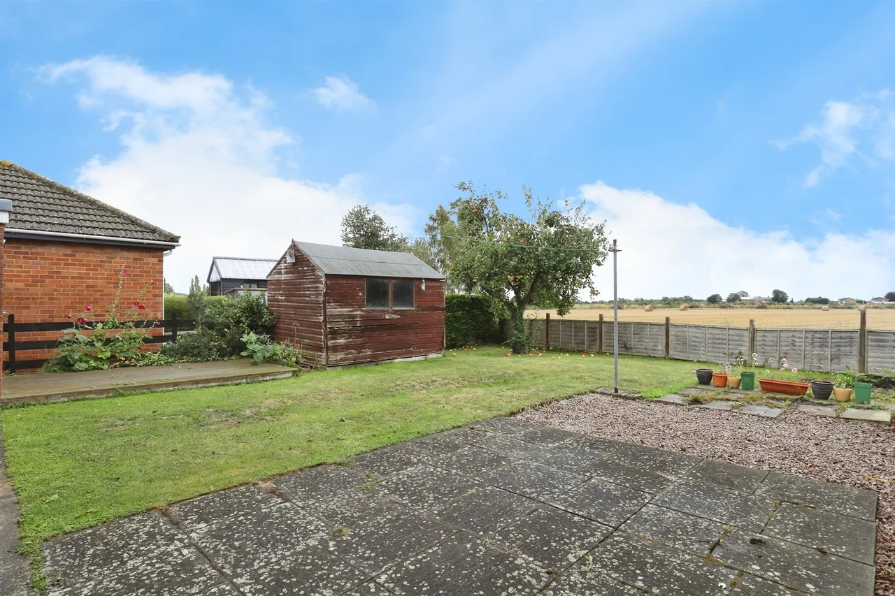 Risegate Road, Gosberton, Spalding, photo 11