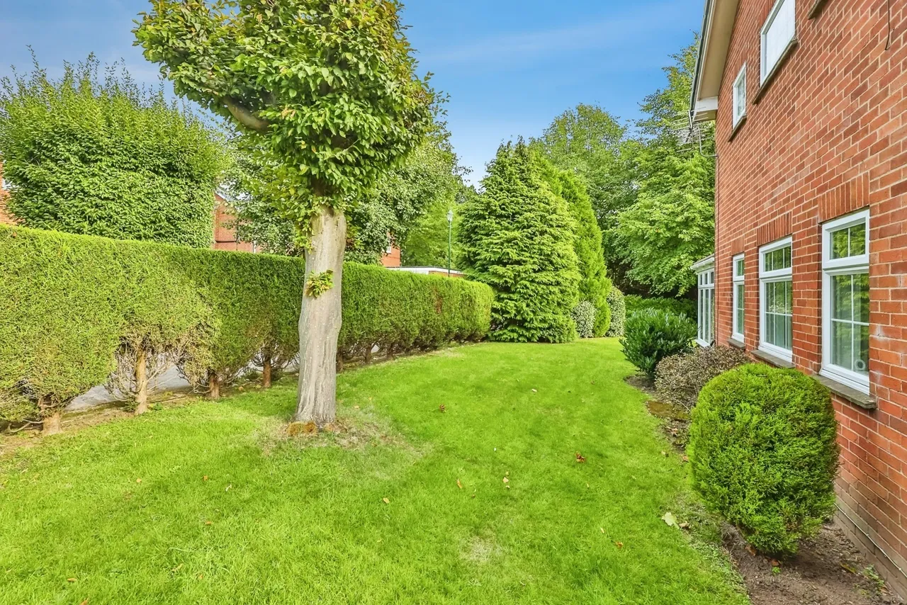 Alwood Grove, Clifton Village, NG11, photo 23
