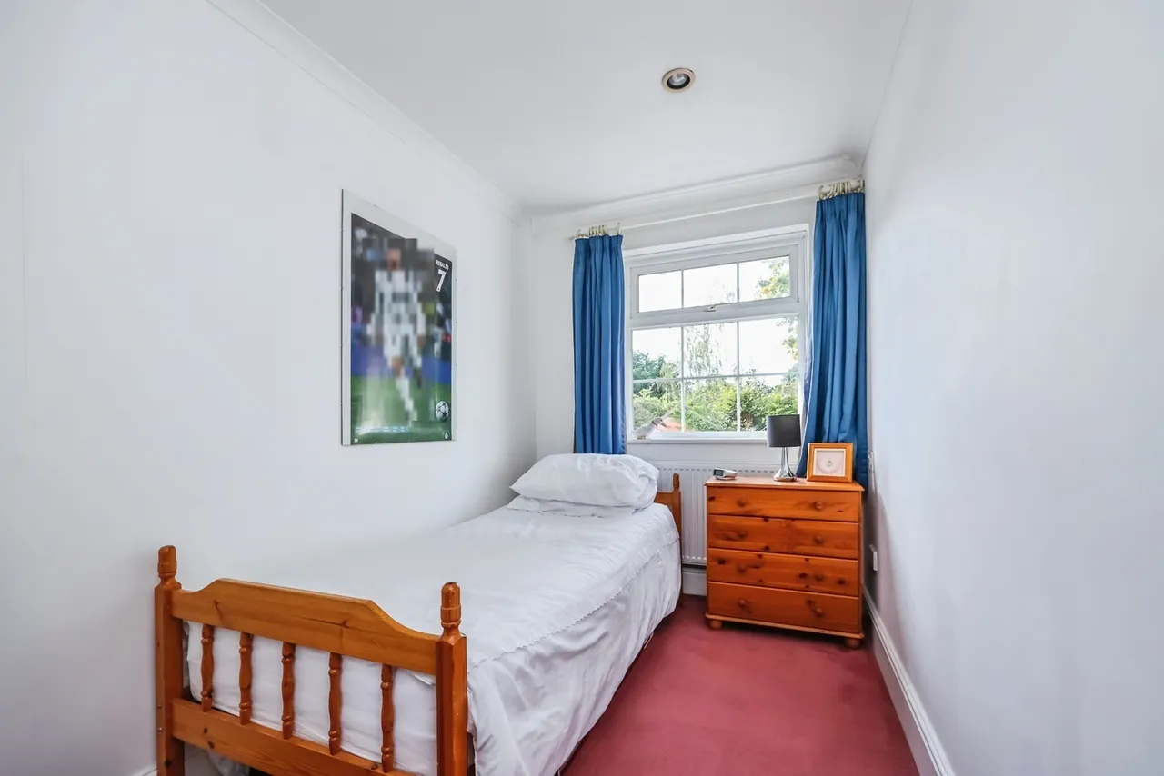 Alwood Grove, Clifton Village, NG11, photo 20