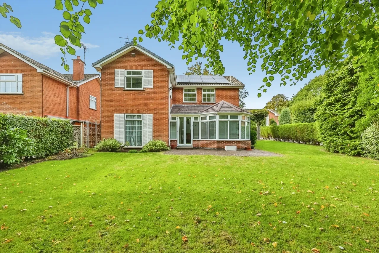 4 bed house for sale, Alwood Grove, Clifton Village, NG11