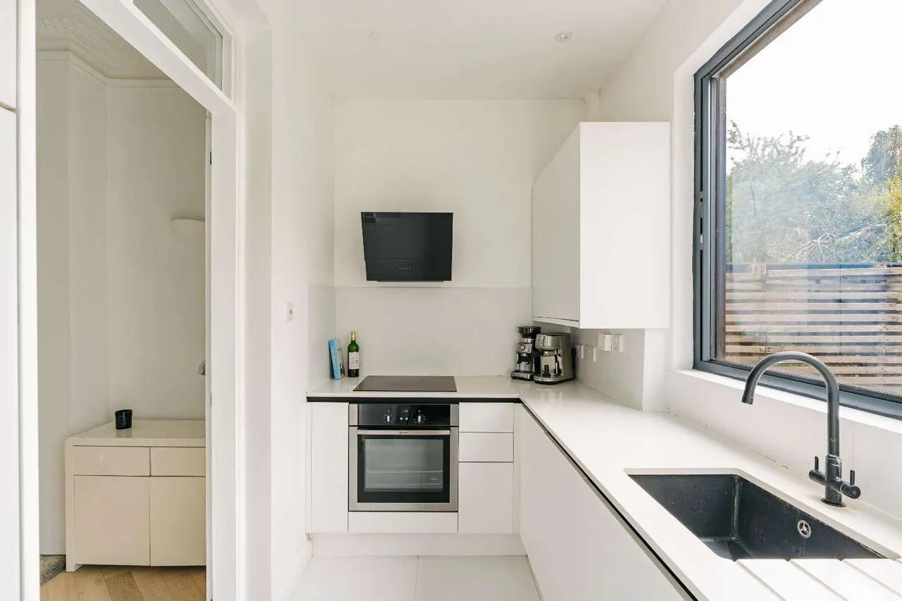 Mildmay Park, London, United Kingdom, N1 4NA, photo 12