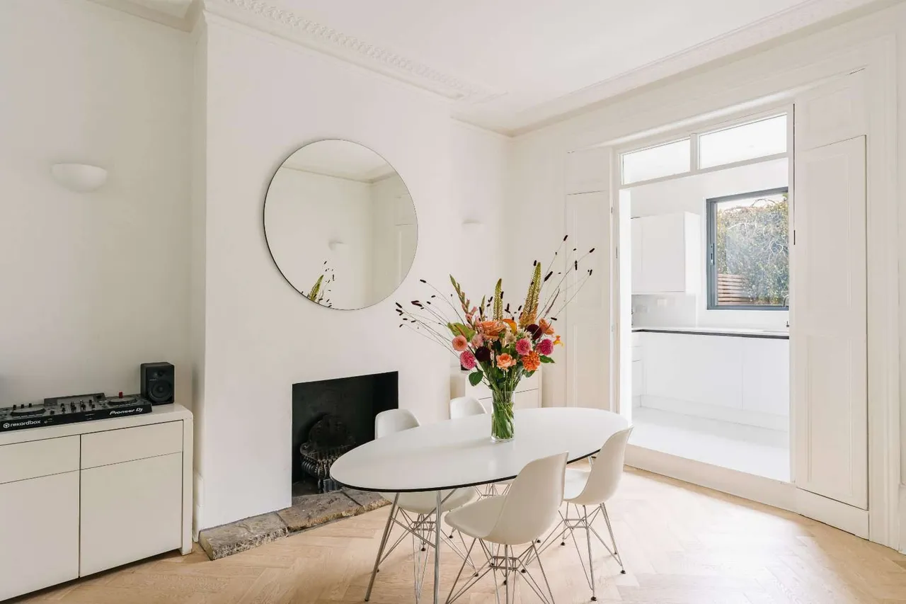 Mildmay Park, London, United Kingdom, N1 4NA, photo 6
