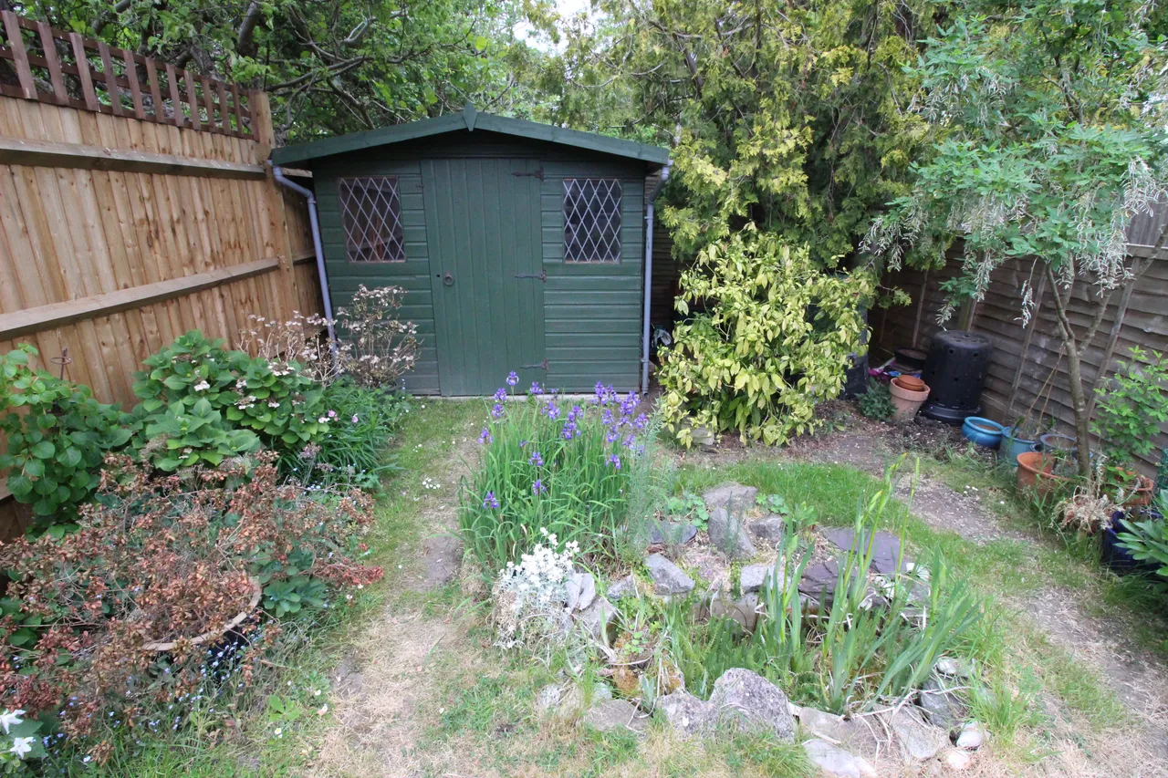 Lynwood Drive, WORCESTER PARK, Surrey, Worcester Park, KT47AB, photo 7