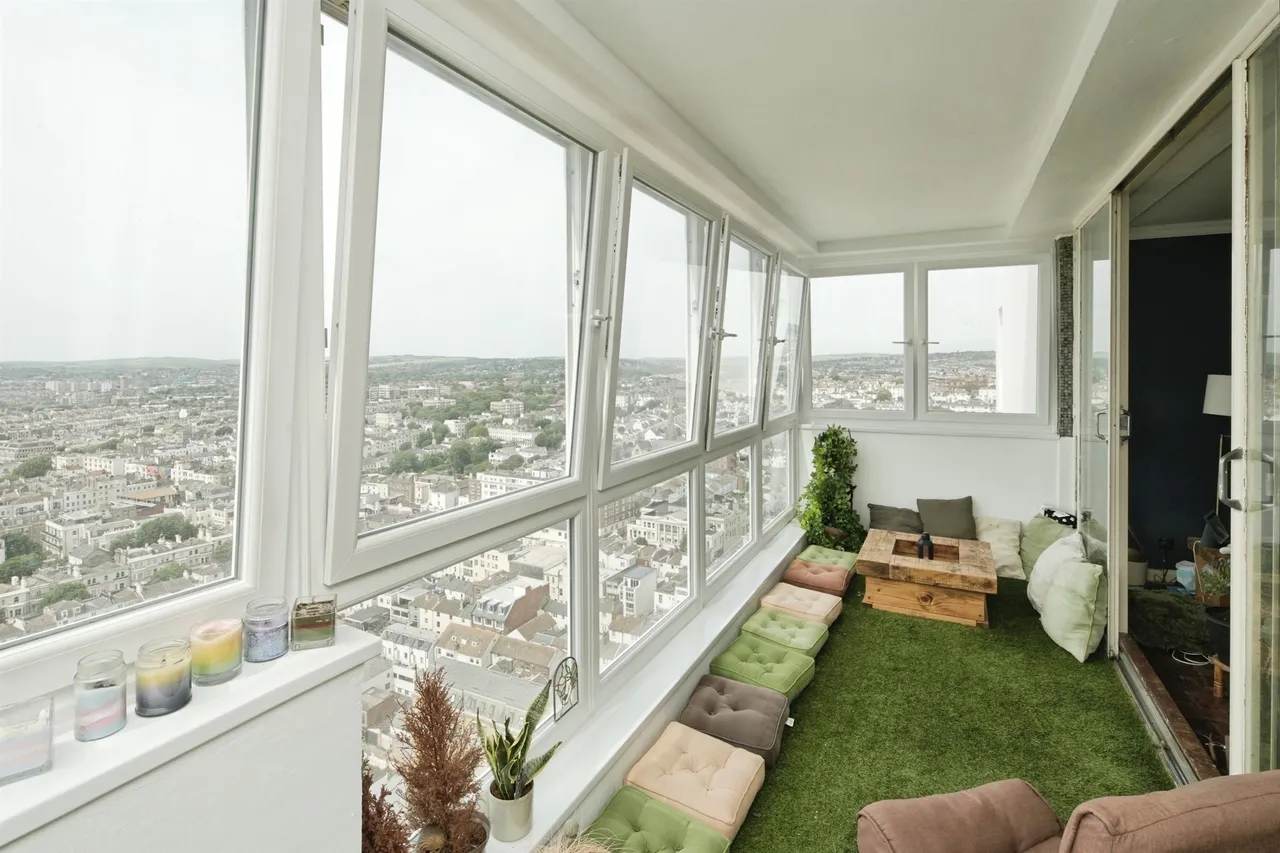Sussex Heights, Brighton, photo 12