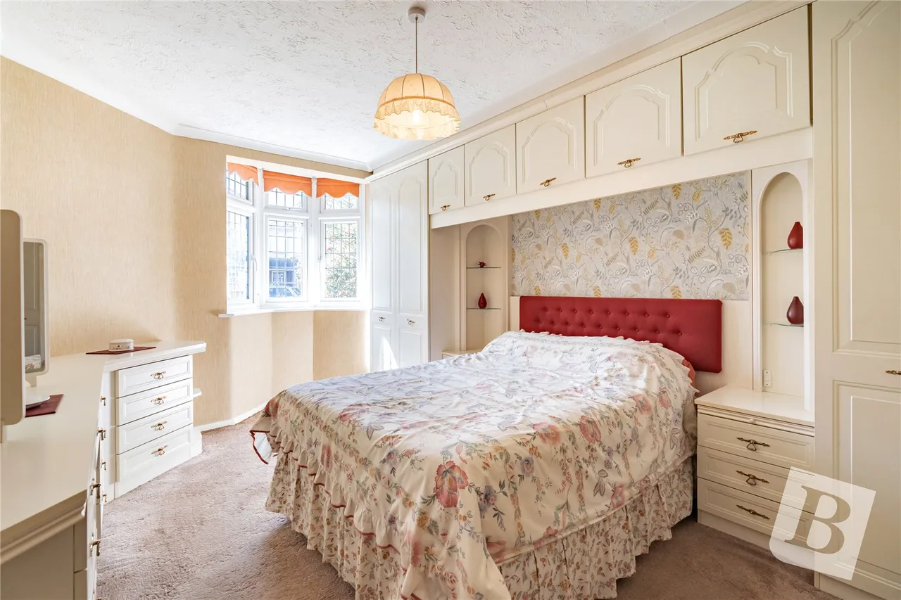 Brookmans Close, Upminster, RM14, photo 7