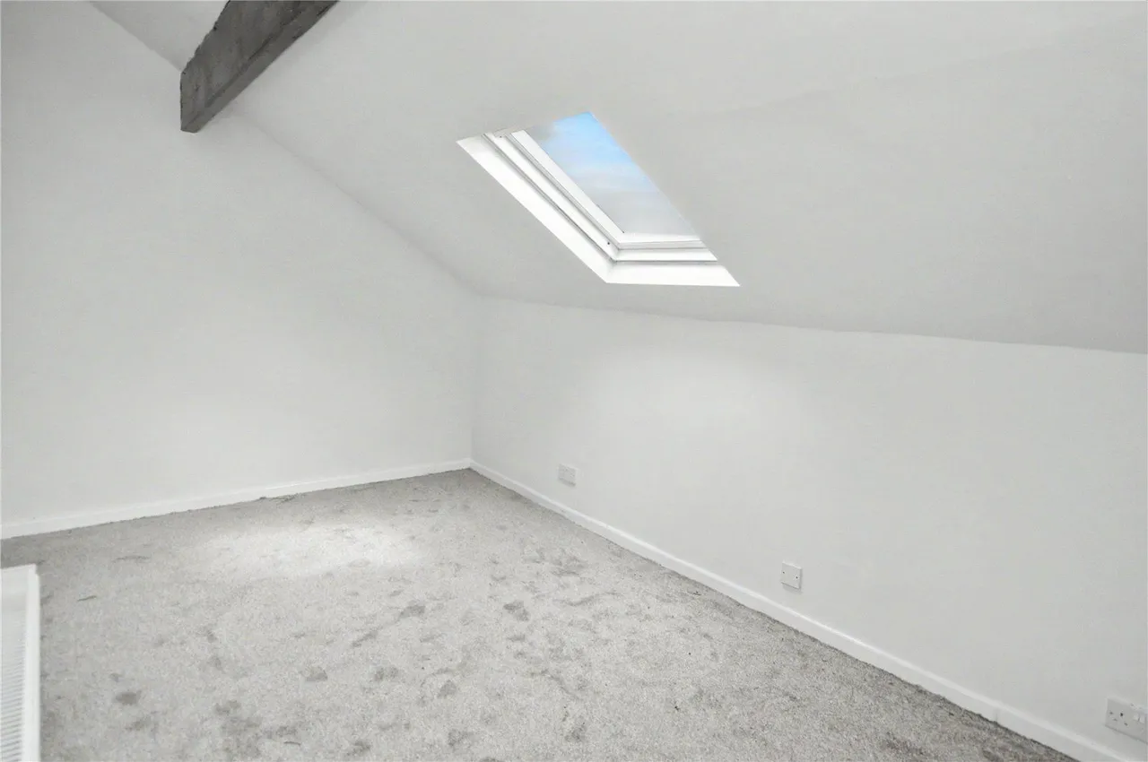 Grovehall Drive, Leeds, LS11, photo 9