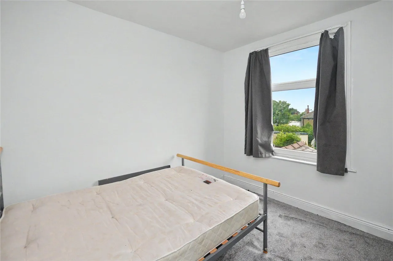 Grovehall Drive, Leeds, LS11, photo 7