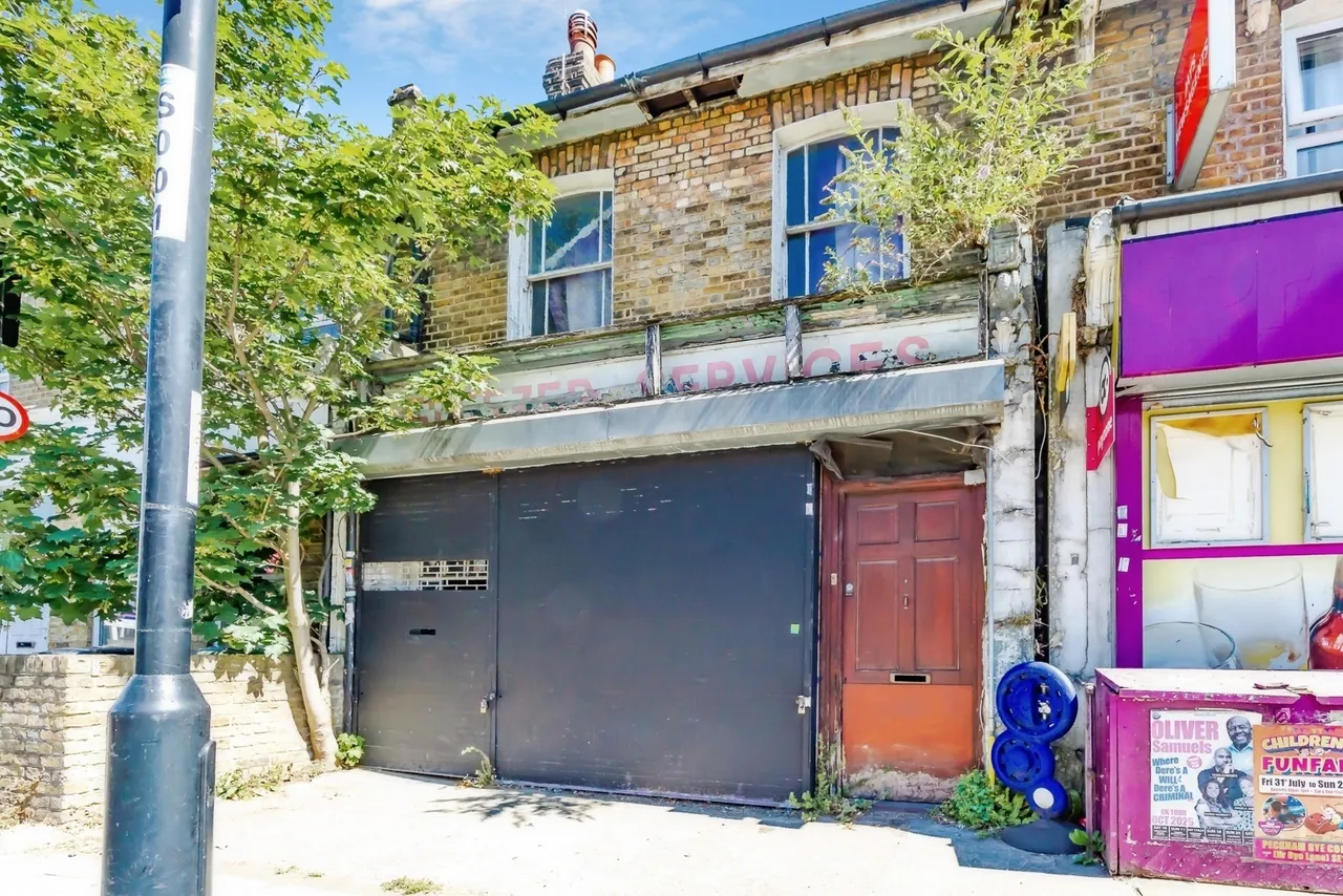 2 bed house for sale, Malpas Road, London, SE4