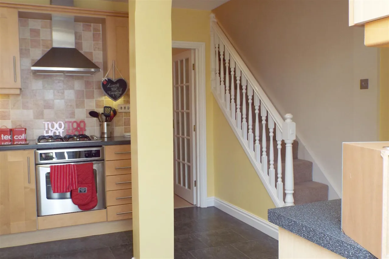 Norwood Grove, Beverley, East Yorkshire, photo 3