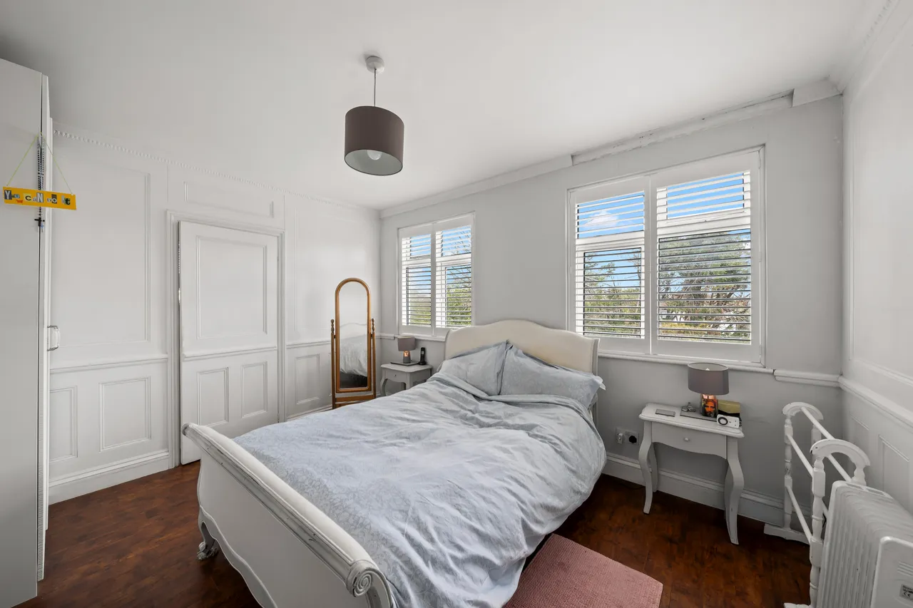 Boscombe Road, WORCESTER PARK, Surrey, Worcester Park, KT48PJ, photo 8