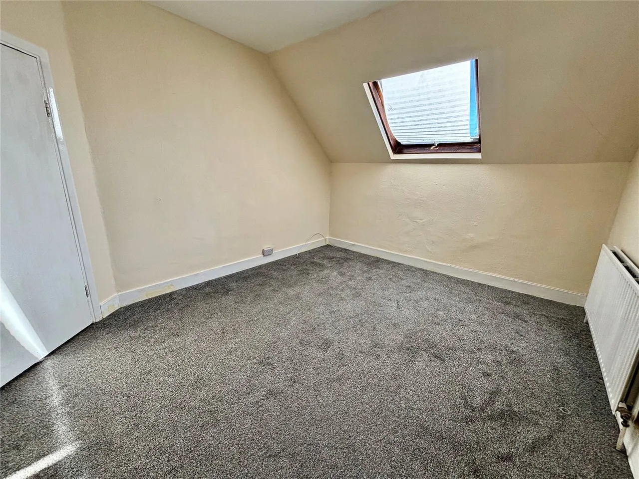 Brighton Road, Purley, CR8, photo 4