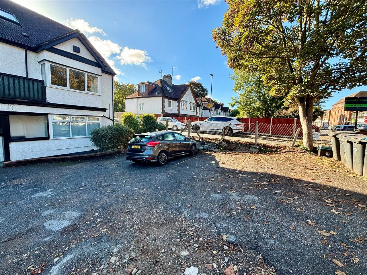 Brighton Road, Purley, CR8, photo 7