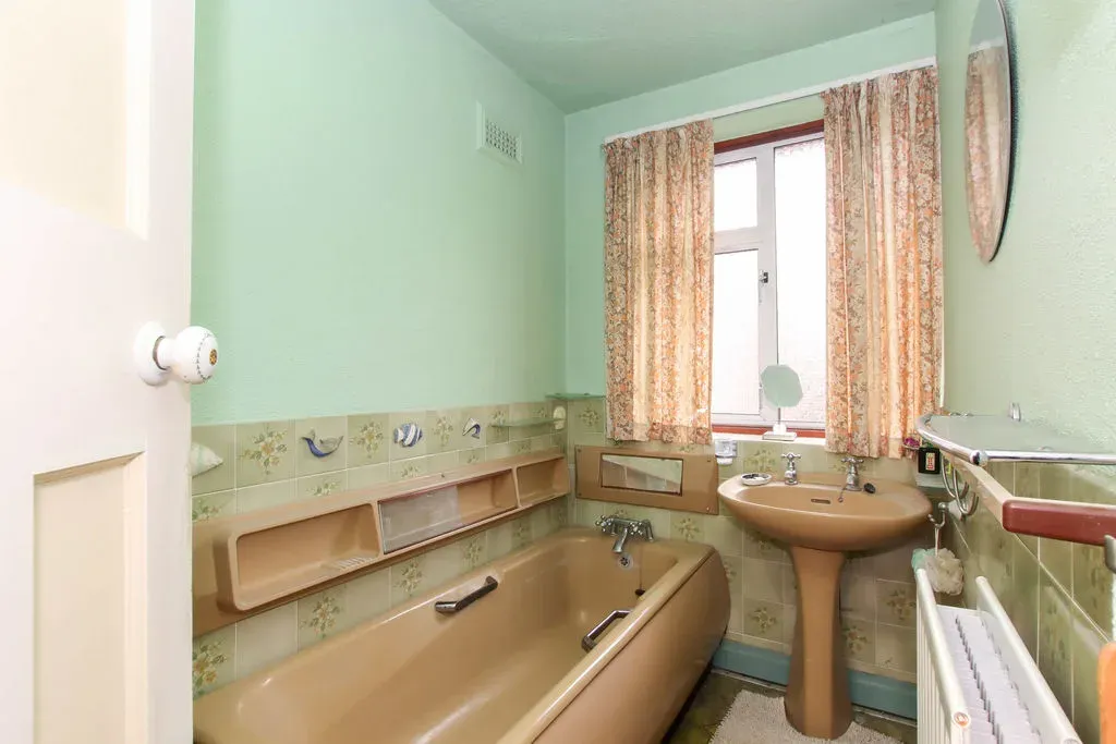 Langley Avenue, Hemel Hempstead, Hertfordshire, HP3 9NS, photo 6
