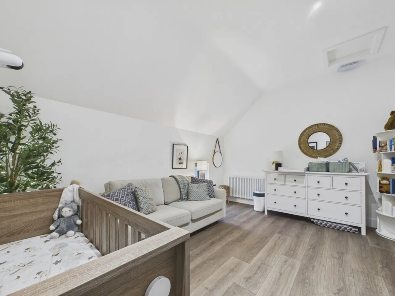 Dunston Lane, S41, photo 28