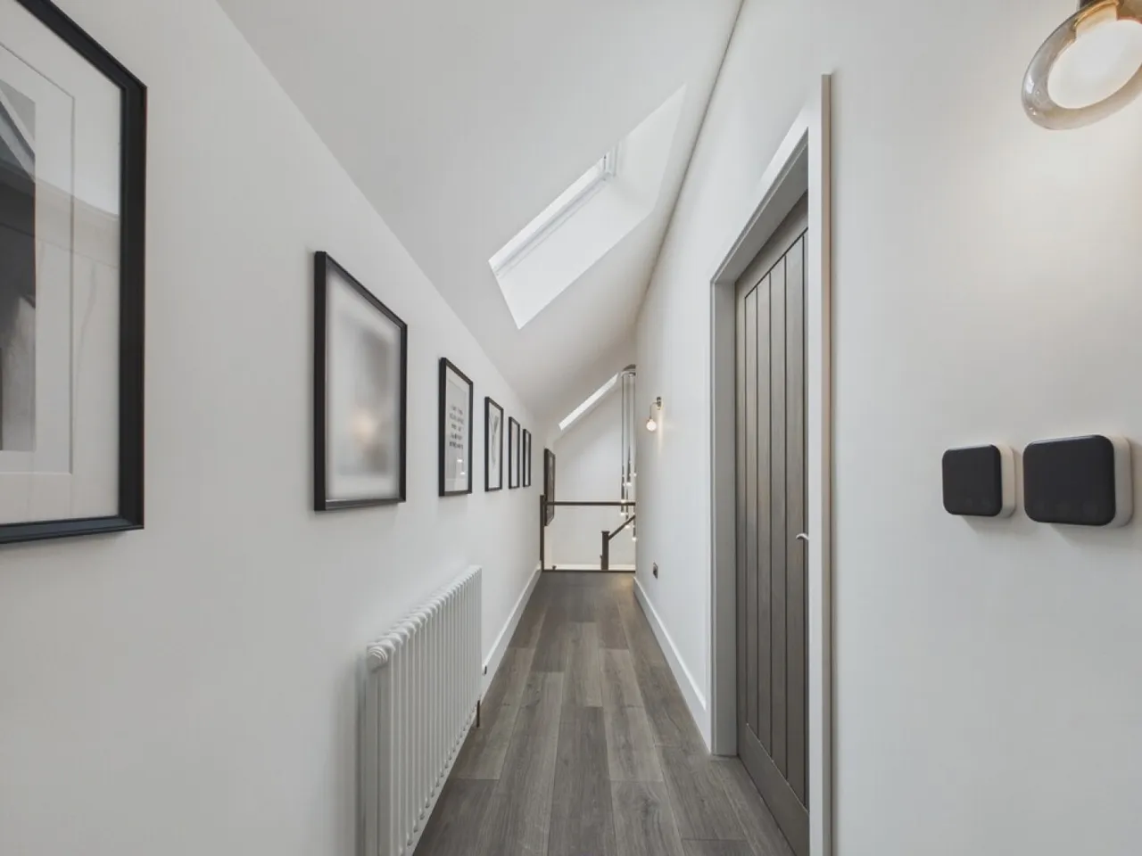 Dunston Lane, S41, photo 20
