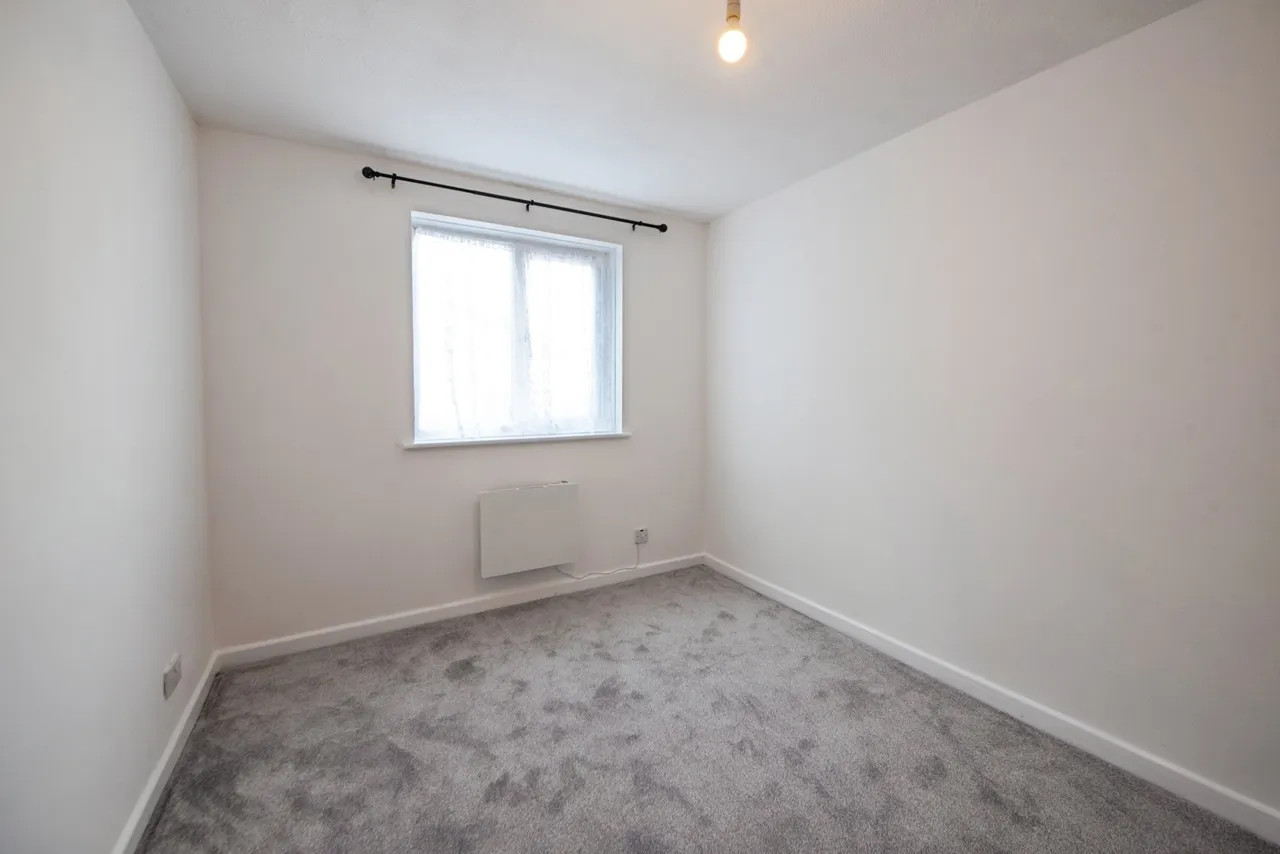 Whiteacres Close, Gosport, PO12, photo 8