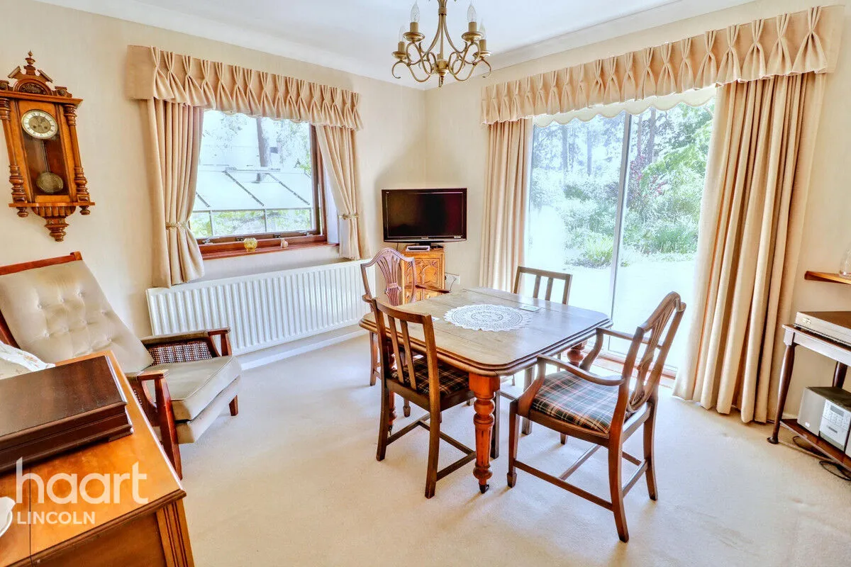 Church Lane, Carlton on Trent, NG23, photo 10