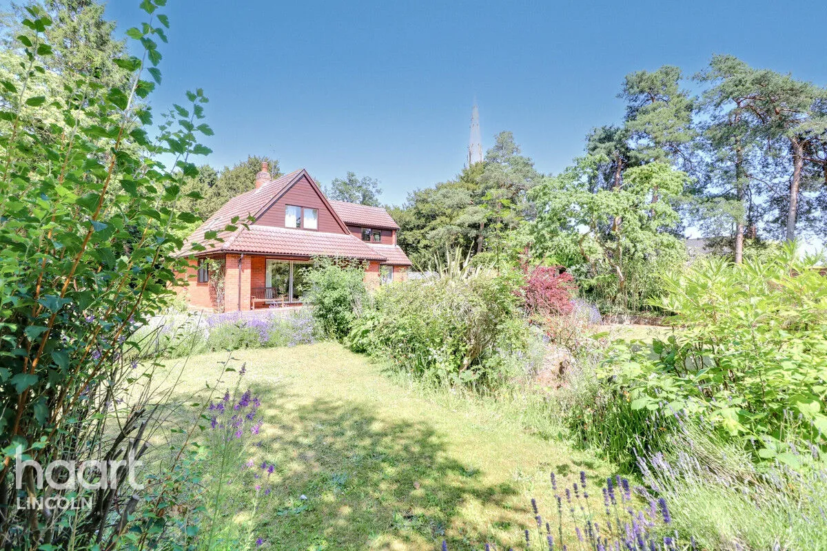 Church Lane, Carlton on Trent, NG23, photo 28