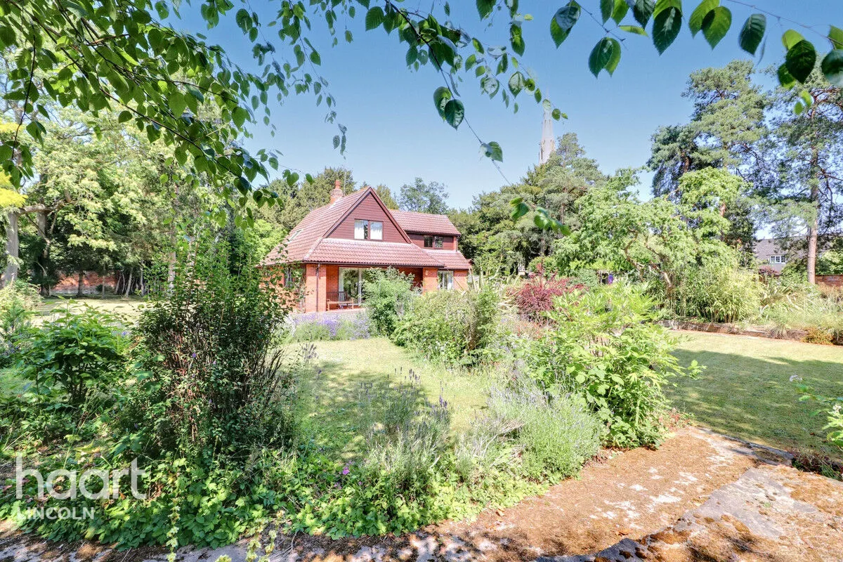 Church Lane, Carlton on Trent, NG23, photo 2