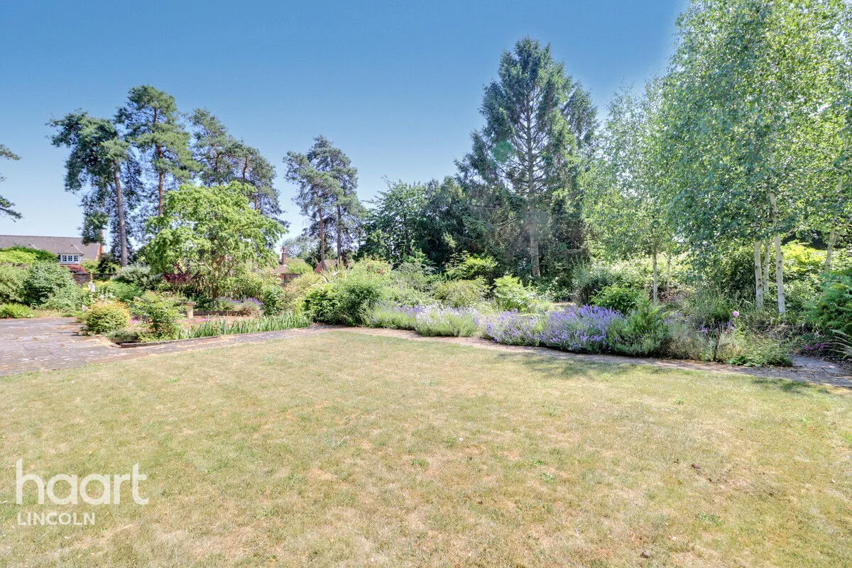 Church Lane, Carlton on Trent, NG23, photo 29