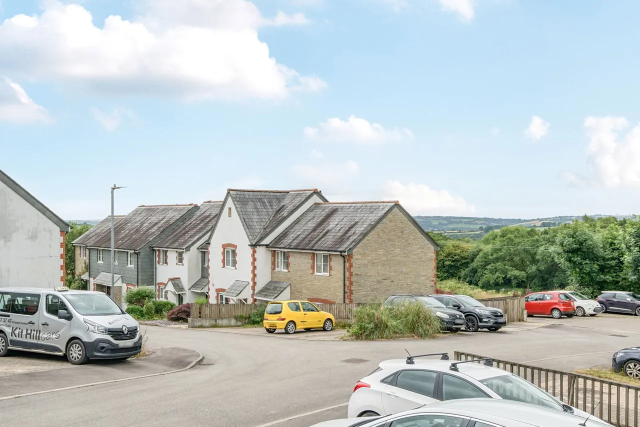 Bryher Close, Kelly Bray, Callington, PL17, photo 10