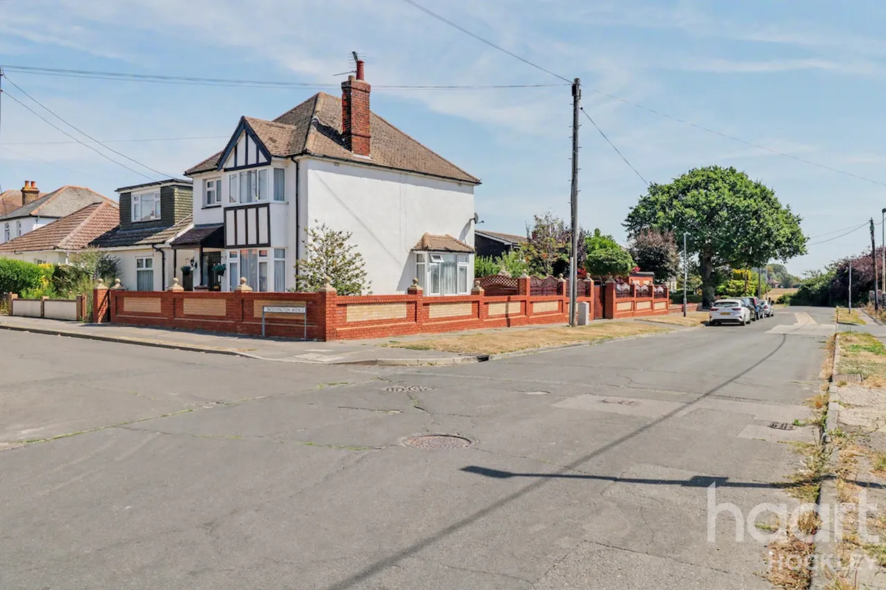 Mornington Avenue, Rochford, SS4, photo 29
