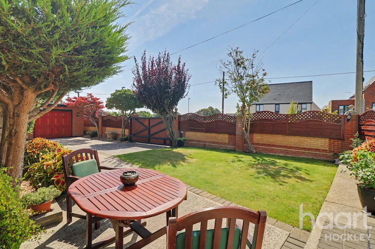 Mornington Avenue, Rochford, SS4, photo 25