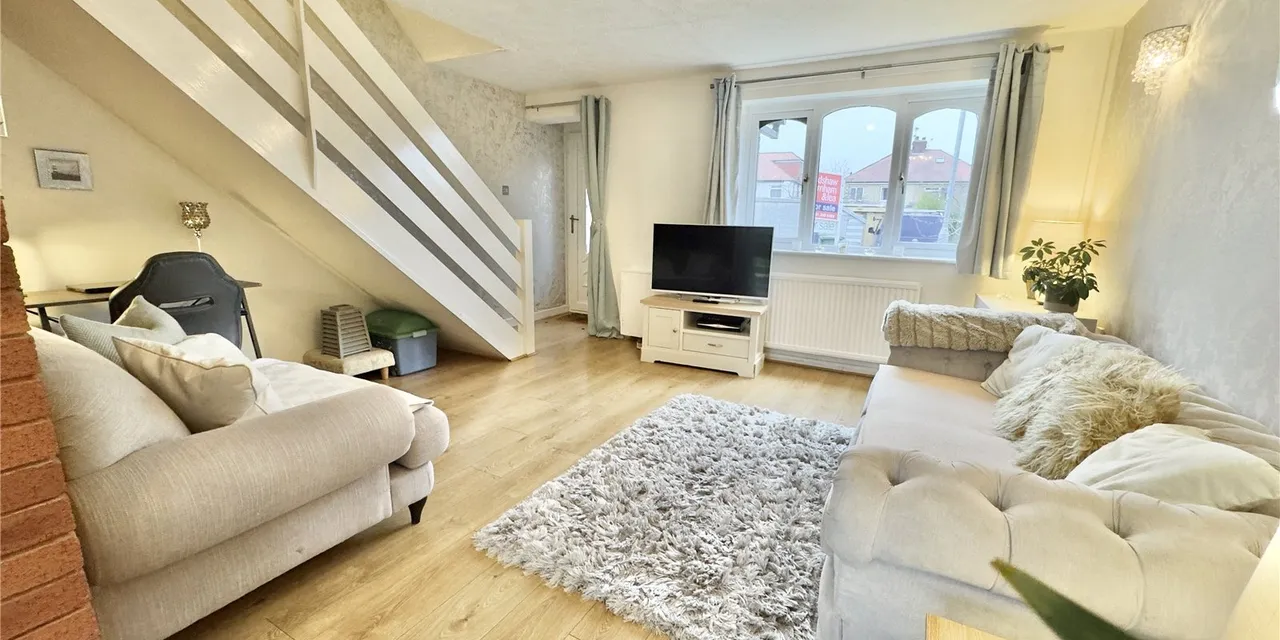 Epping Court, Heswall, CH60, photo 4