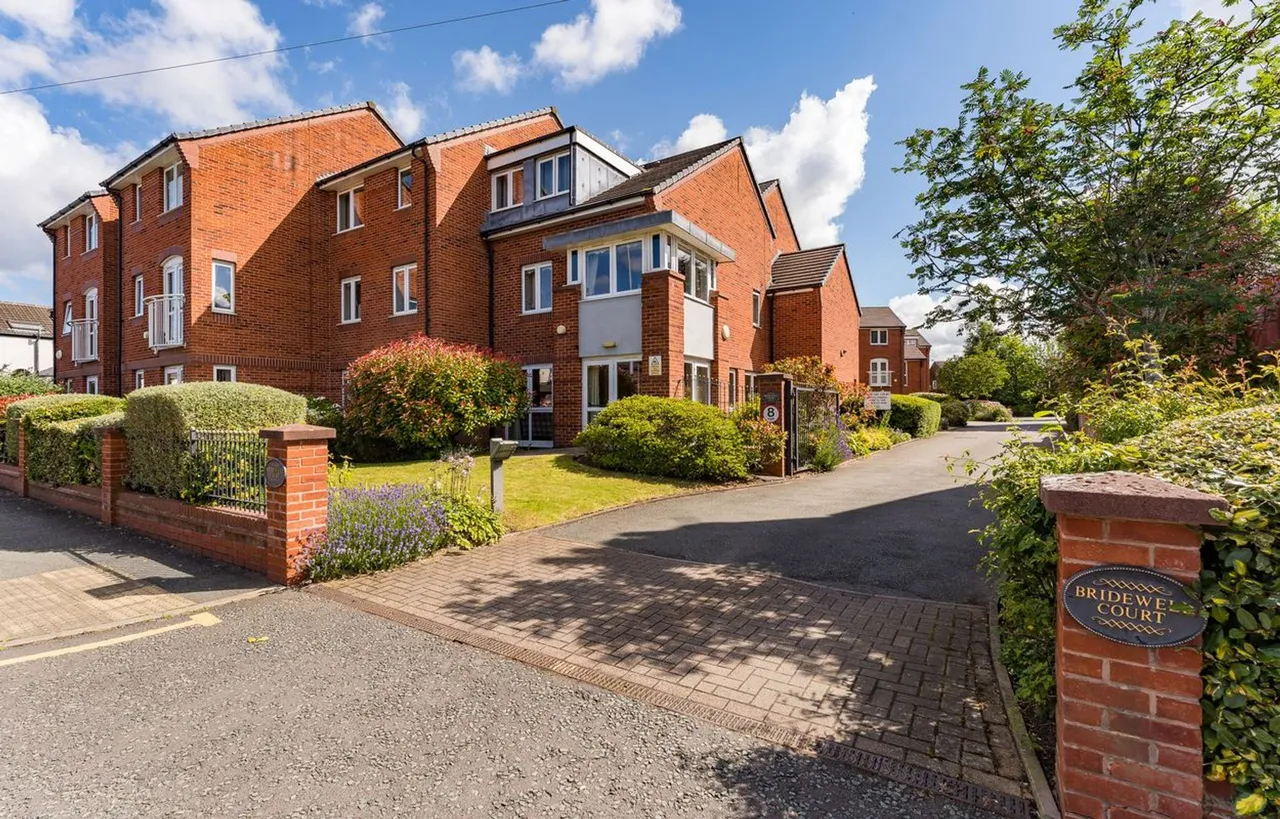 1 bed flat for sale — Apartment 46, Bridewell Court Peel House Lane, Widnes, Widnes, WA8 9UN