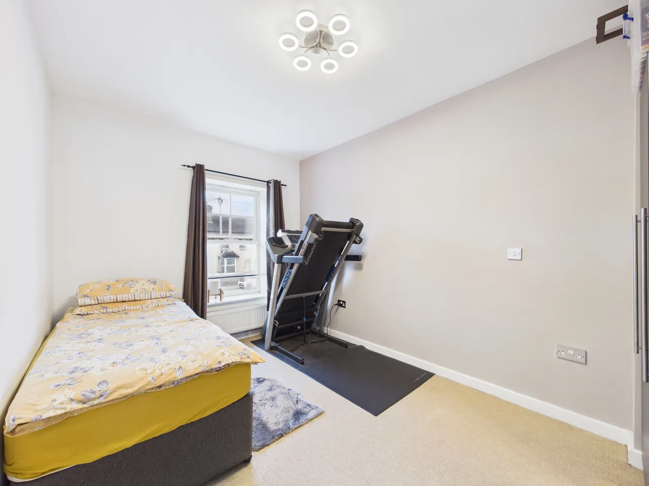 Bicester Road, Aylesbury, HP19, photo 7