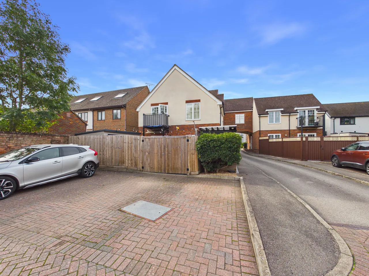 Bicester Road, Aylesbury, HP19, photo 9