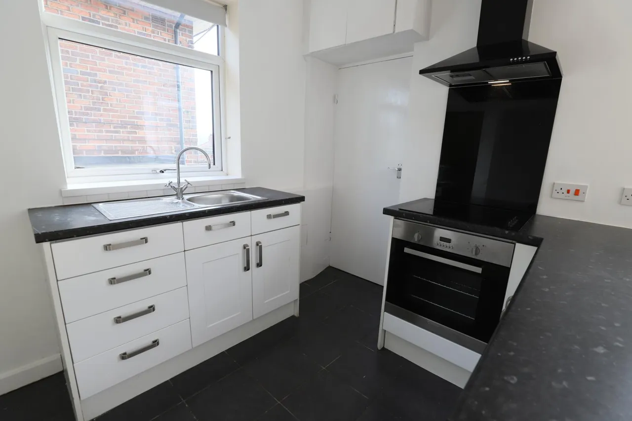 Abbotts Drive, Stoke-on-Trent, ST1, photo 11