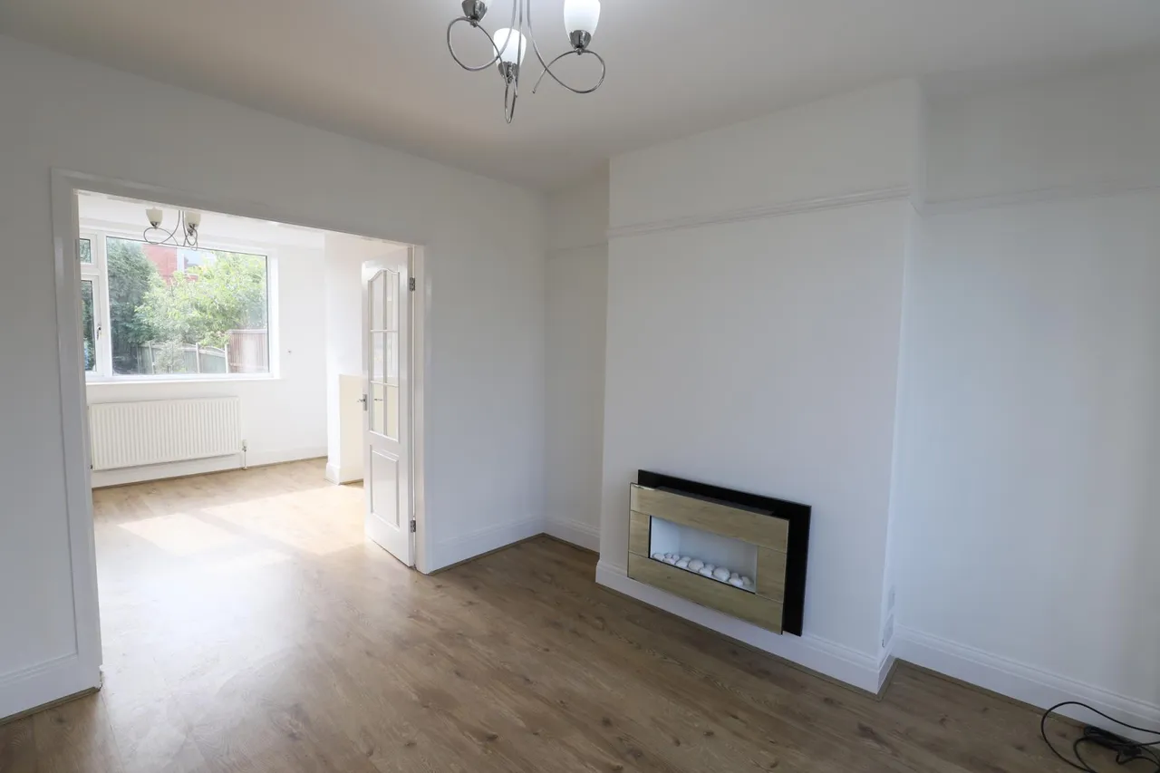 Abbotts Drive, Stoke-on-Trent, ST1, photo 3