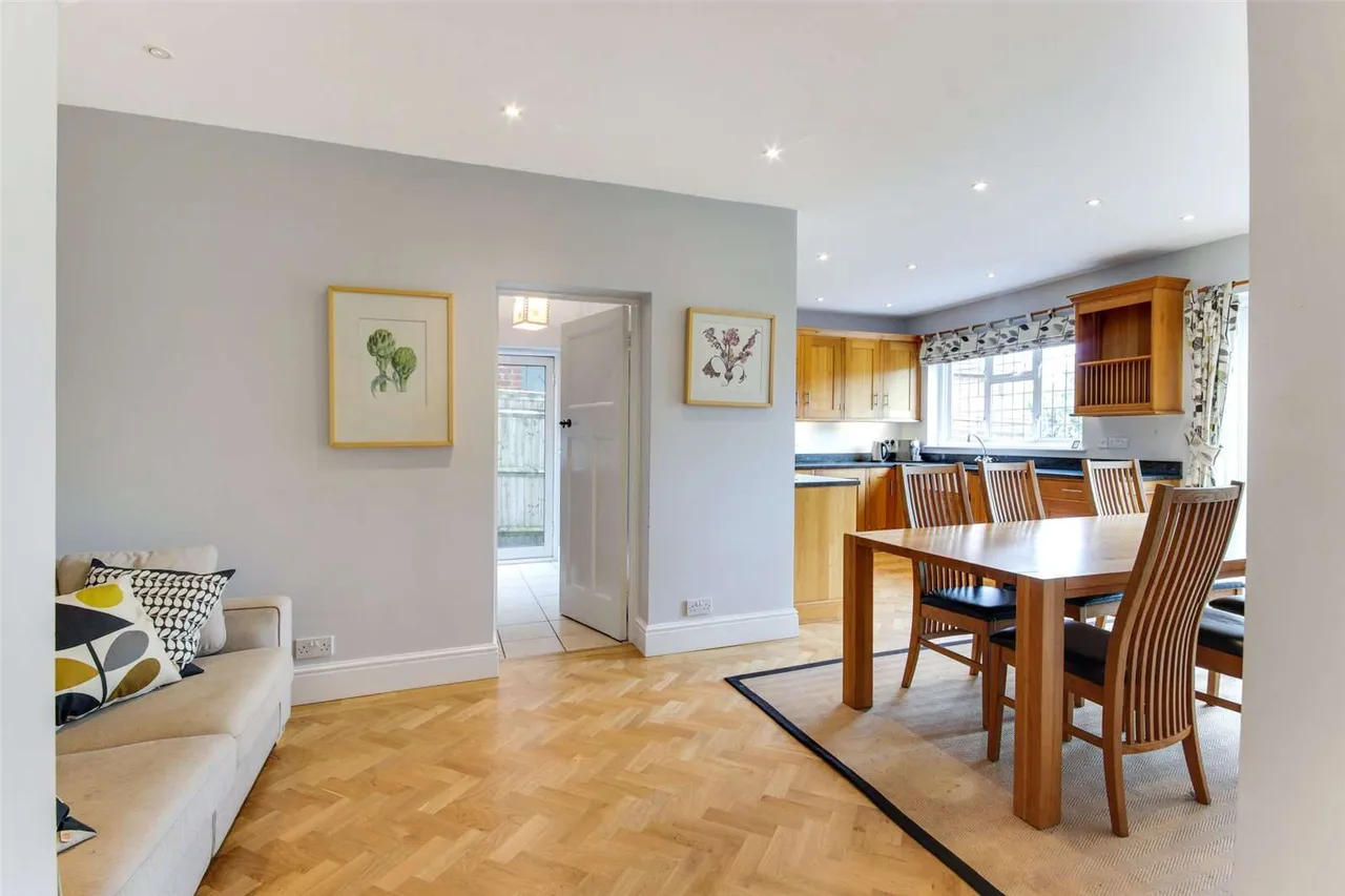 Forest Road, Tunbridge Wells, Kent, TN2 5EX, photo 7