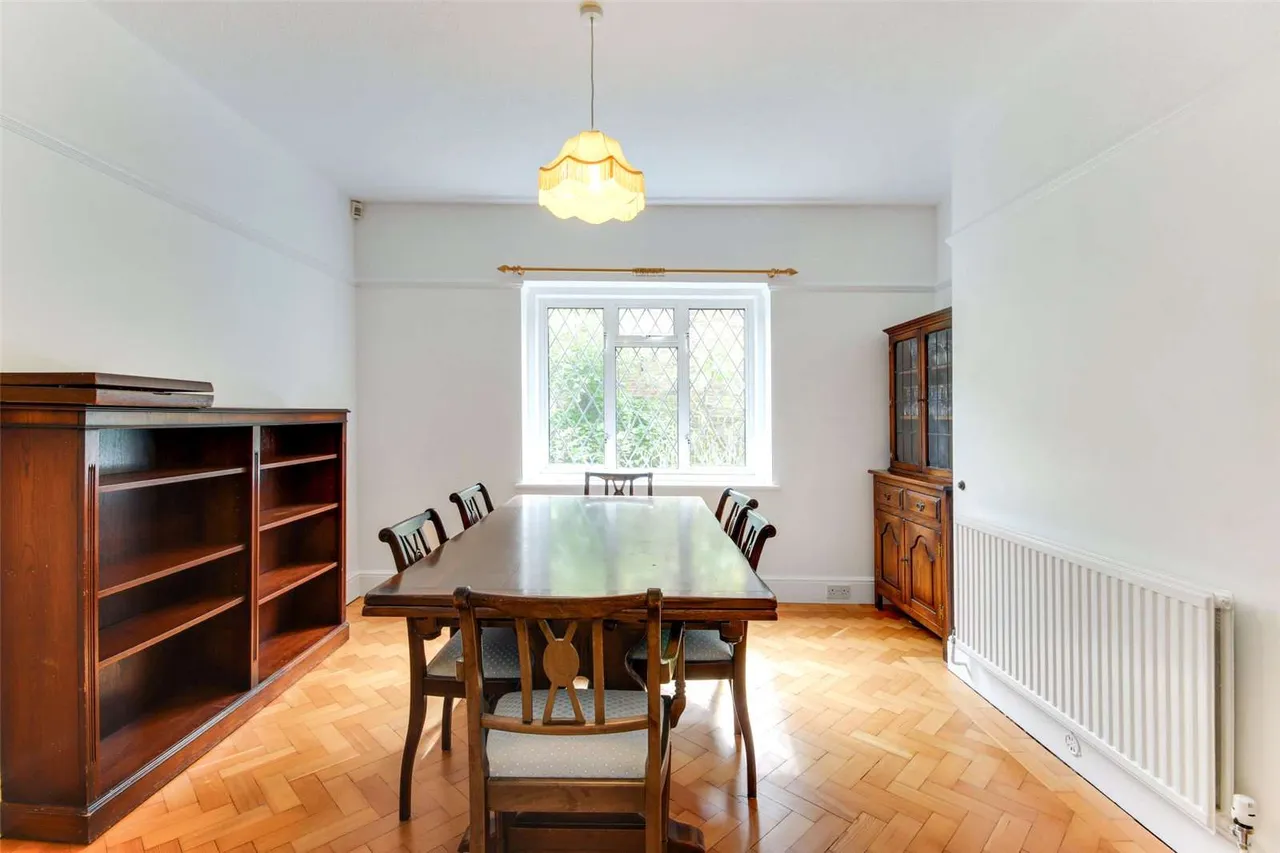Forest Road, Tunbridge Wells, Kent, TN2 5EX, photo 5