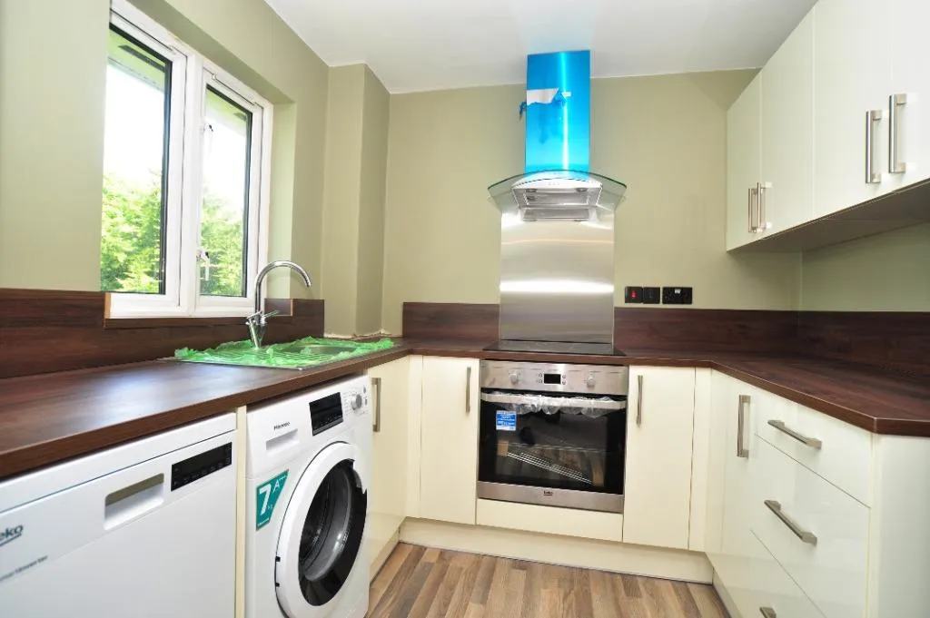 Chestnut Court, Bedford Road, Hitchin, SG5, photo 2