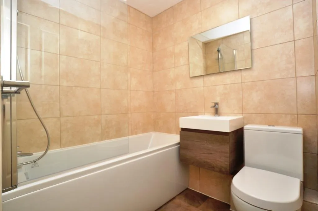Chestnut Court, Bedford Road, Hitchin, SG5, photo 4