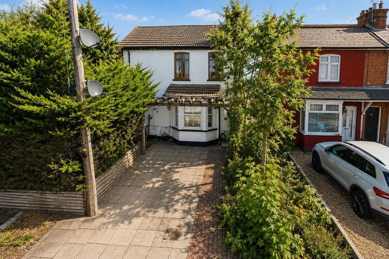 1 bed flat for sale — High Street, London Colney, St. Albans