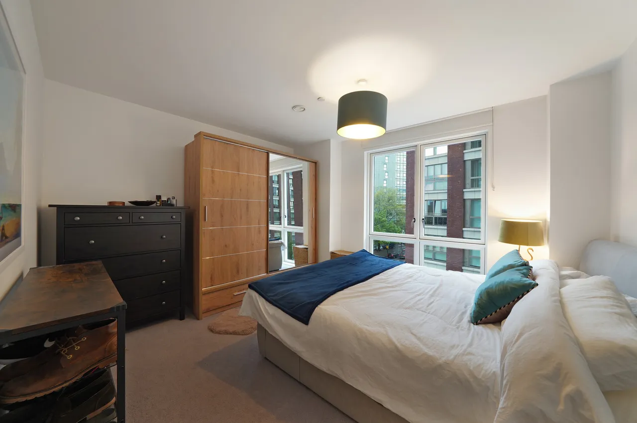 Royal Captain Court, London, E14, photo 10