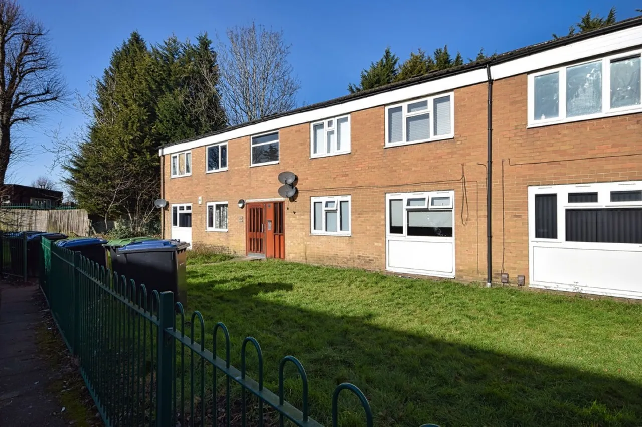 1 bed flat for sale, Lakefield Close, Hall Green, B28