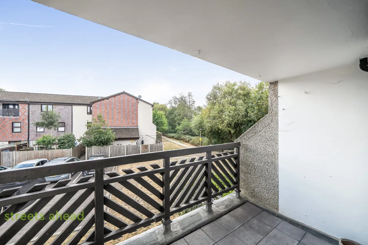 Derwent Road, London, SW20, photo 12