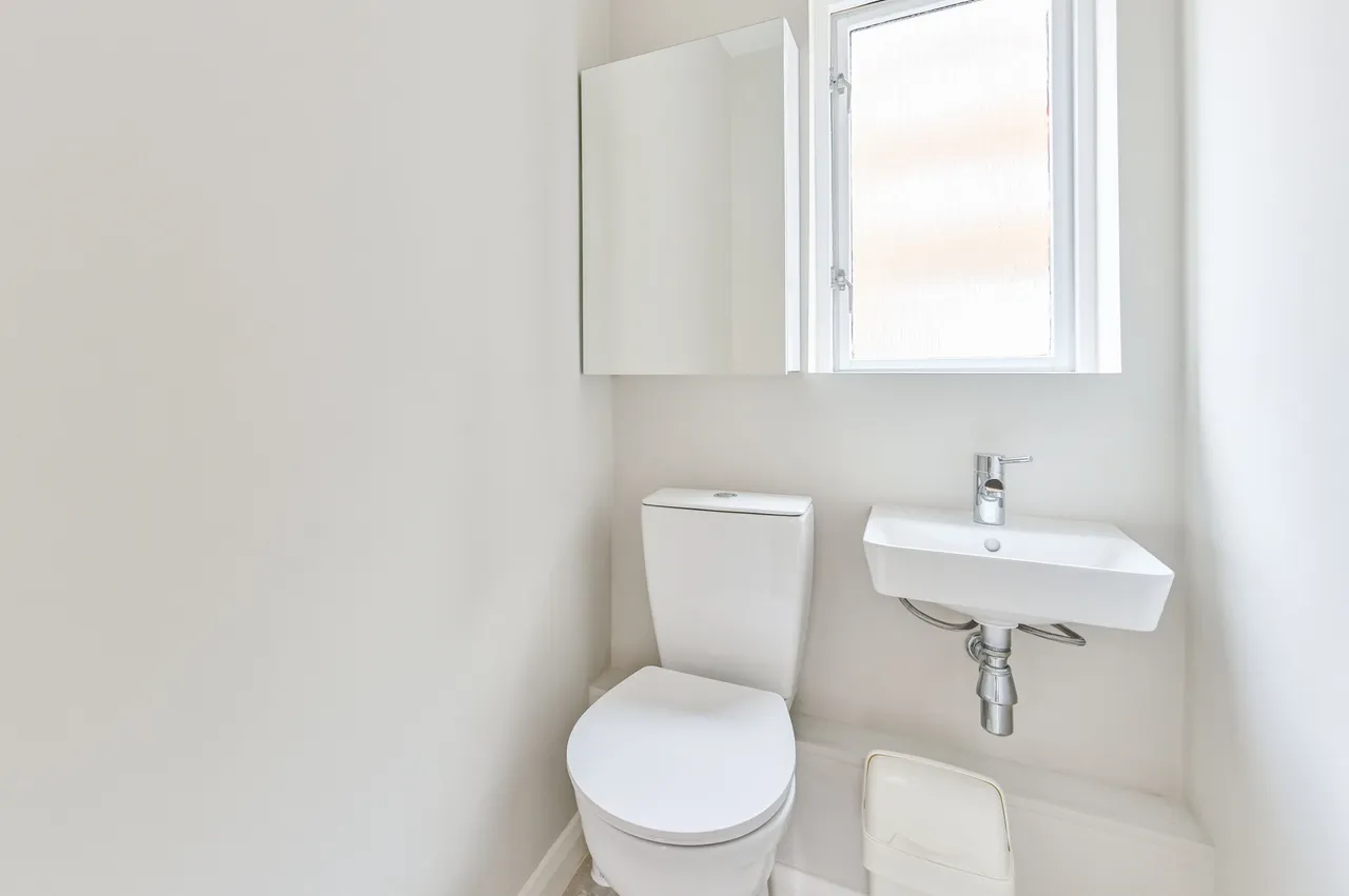 London, WC2N, photo 8