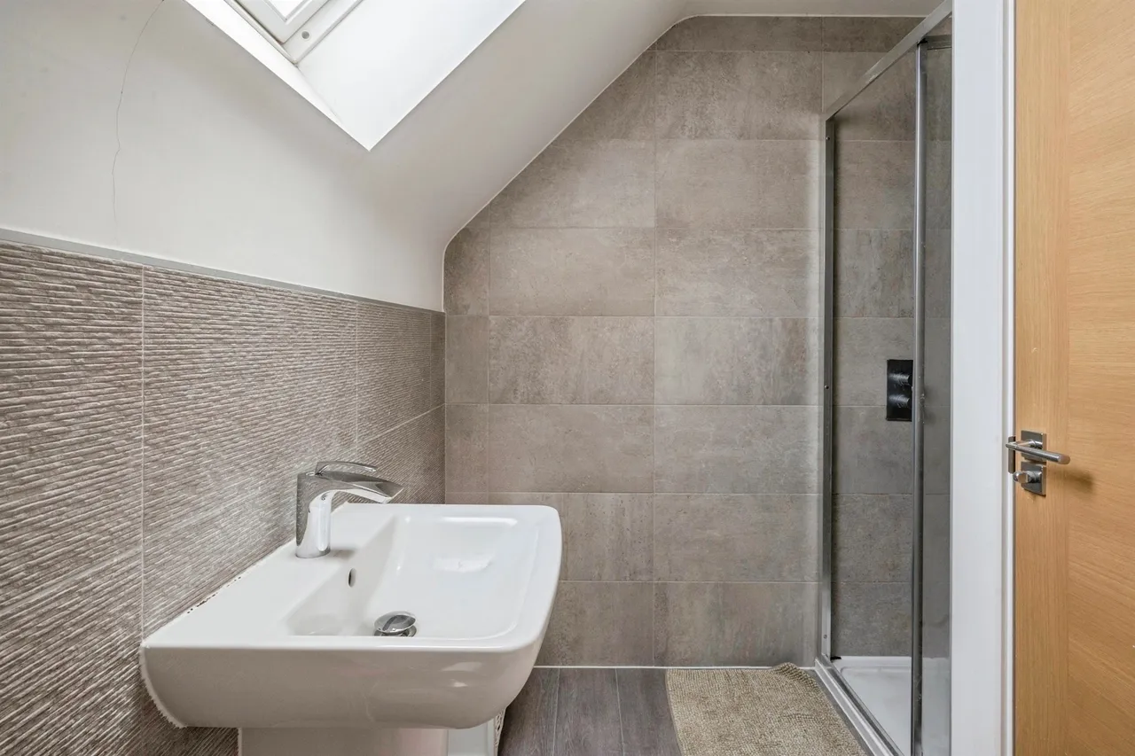 Ceramia Court, Goldthorpe, S63, photo 18