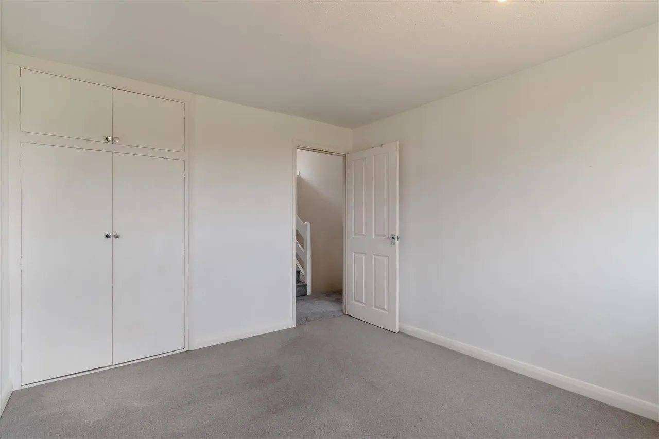 River Close, East Farleigh, photo 21