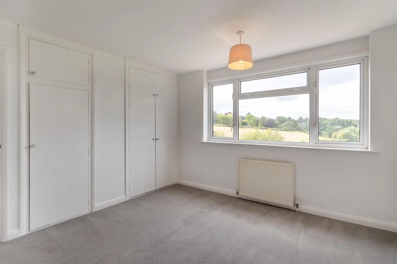 River Close, East Farleigh, photo 18