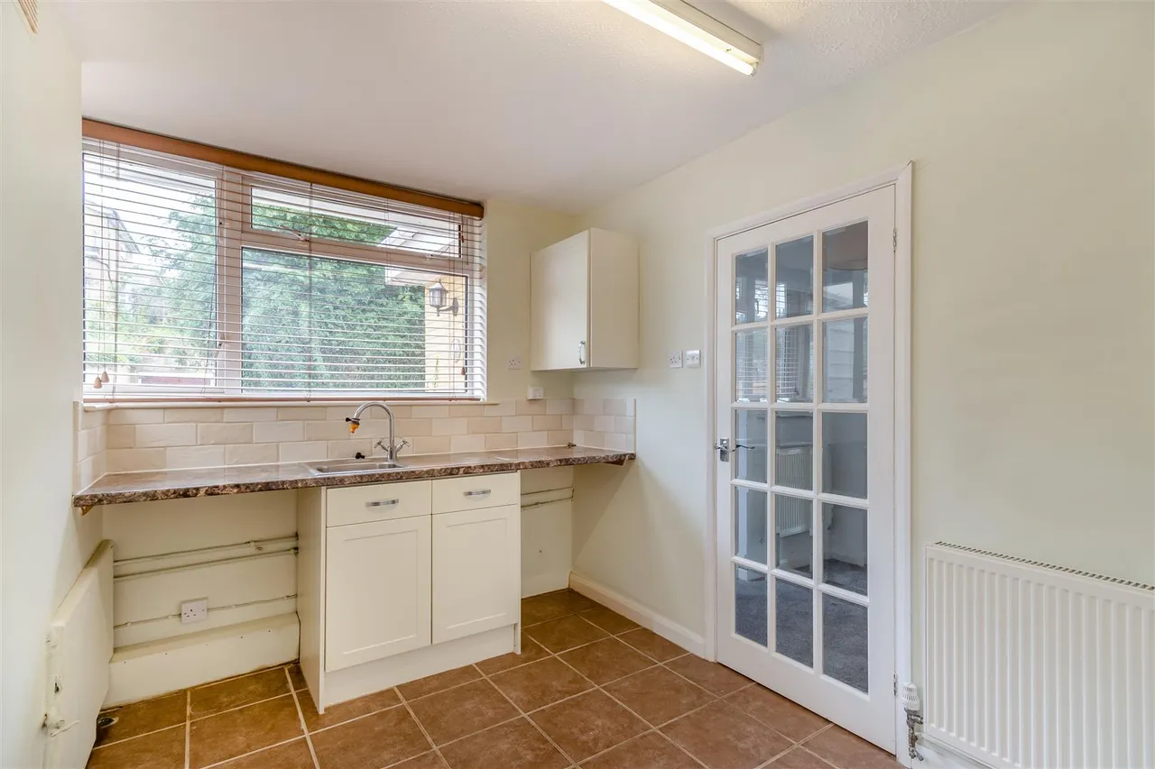 River Close, East Farleigh, photo 9