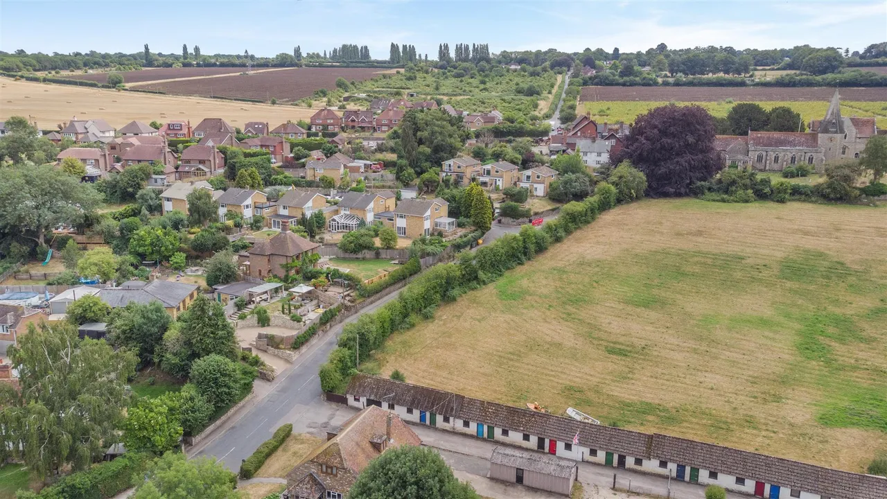 River Close, East Farleigh, photo 38